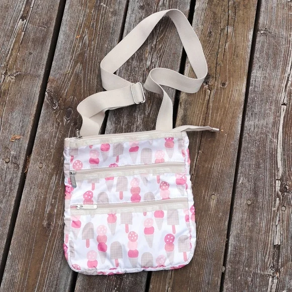 Lesportsac crossbody - Picture 2 of 13